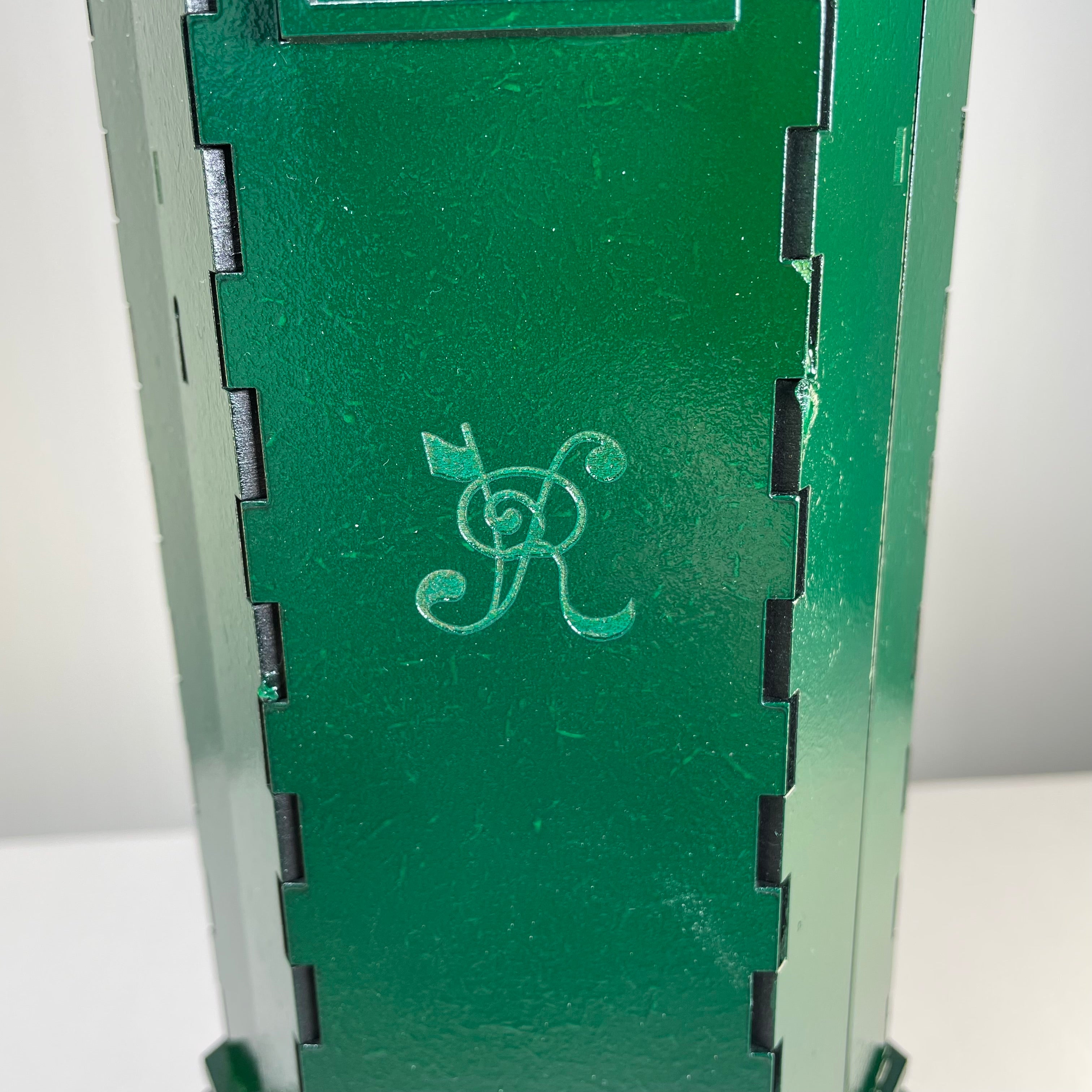Curious Rabbit Penfold Pillar Post Box flatpack model kit icon, showing the detailed post box design in monochrome style.